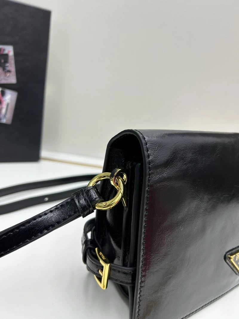 SmoothTexture Prada Satchel Bags 82829