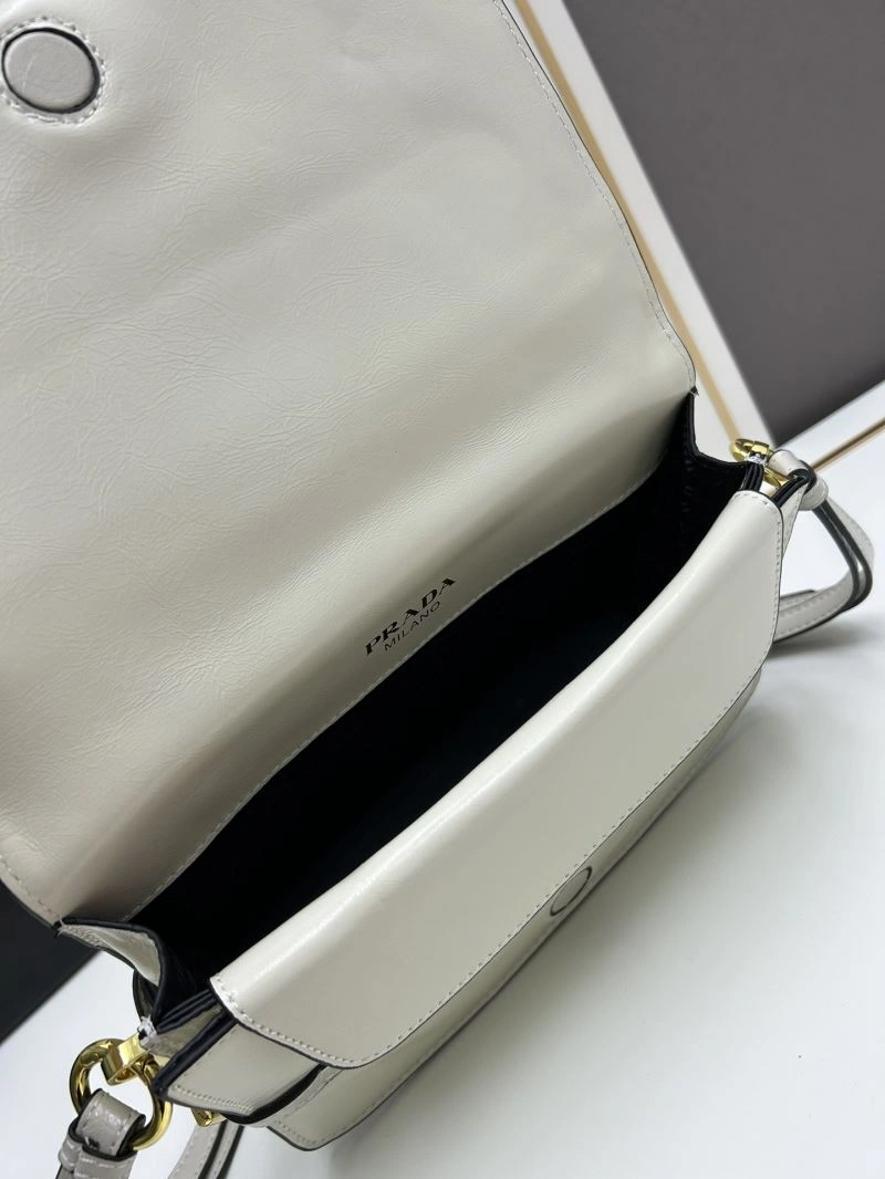 Timeless Prada Satchel Bags 82879