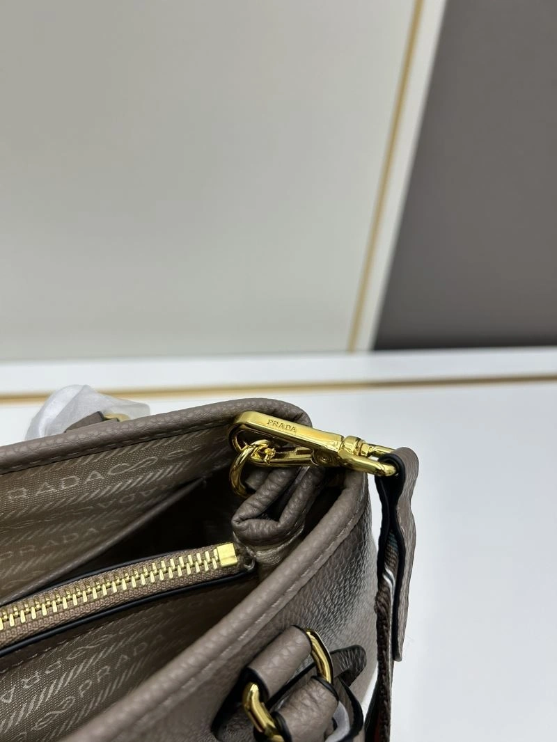 Prada Satchel Bags TimelessDesign 82827