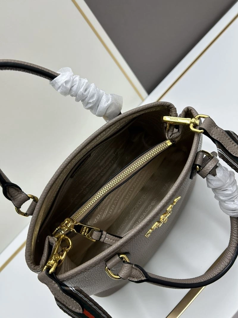 Prada Satchel Bags TimelessDesign 82827