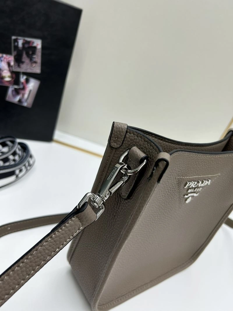 Prada Satchel Bags Popular 82811