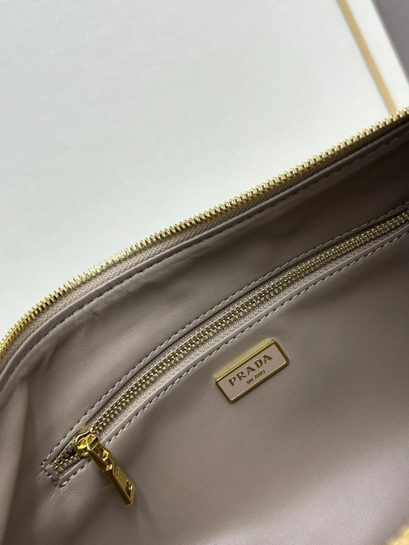 Elegant Prada Satchel Bags 82796