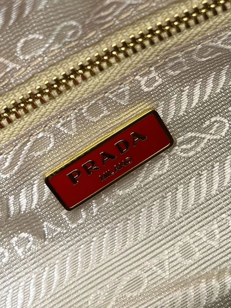 Packable Prada Satchel Bags 82783