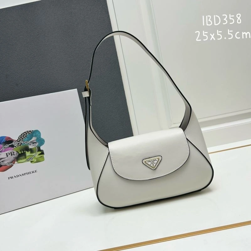 Timeless Prada Satchel Bags 82761