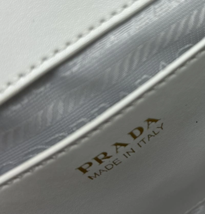 FashionForward Prada Satchel Bags 82763
