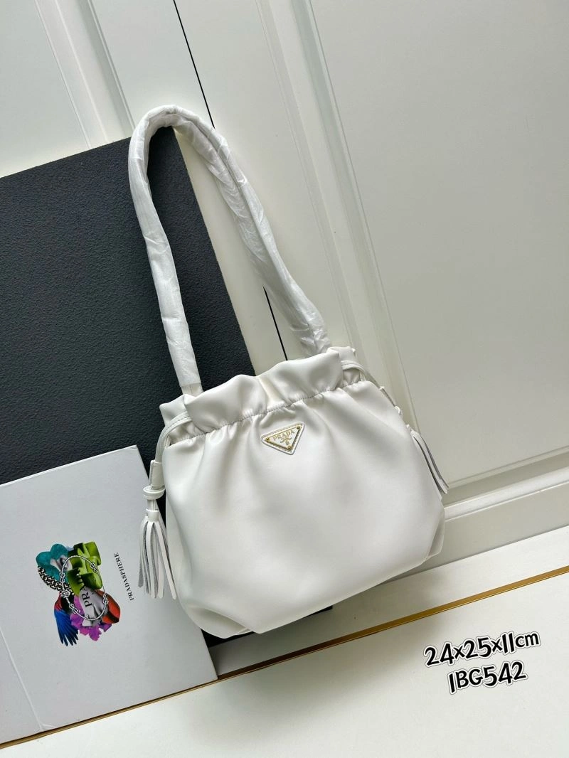 Prada Satchel Bags ZipUp 82744