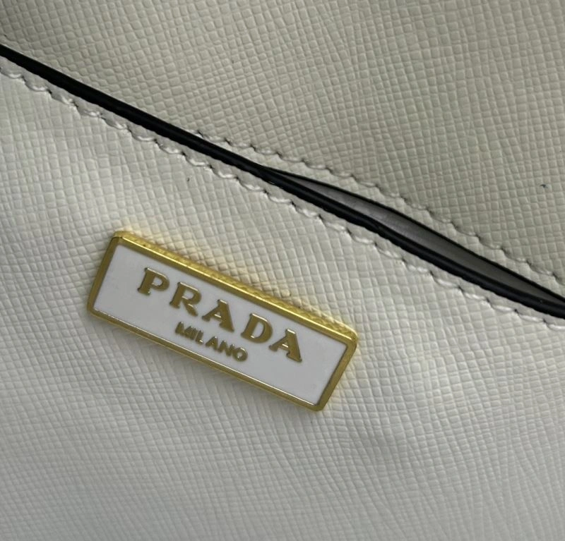 Breathable Prada Satchel Bags 82739