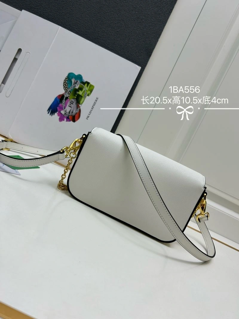 Breathable Prada Satchel Bags 82739