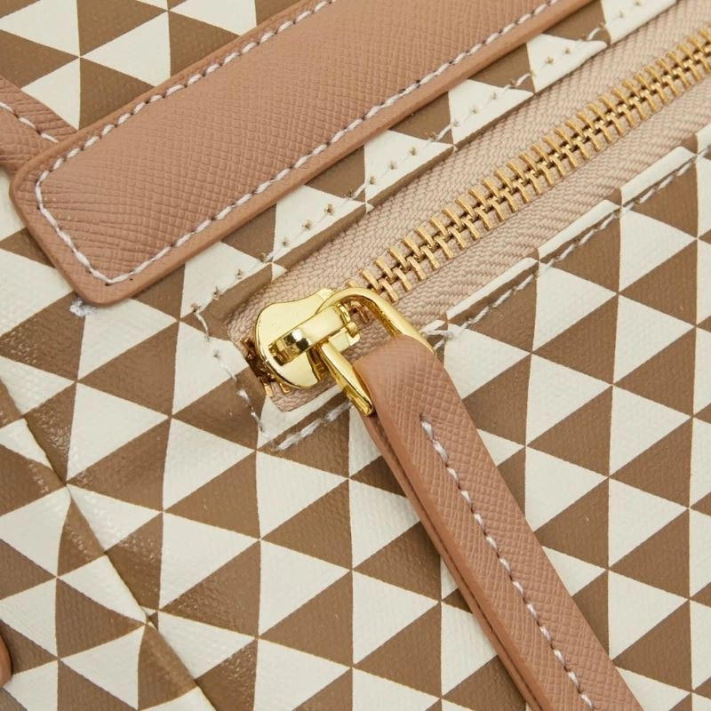 Prada Satchel Bags DailyWear 88411