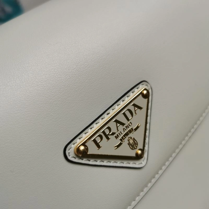 Prada Satchel Bags Snug 74849