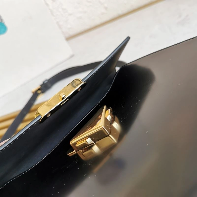 Prada Satchel Bags Functional 74851