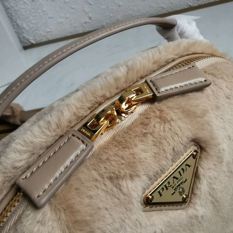 Attractive Prada Satchel Bags 74843