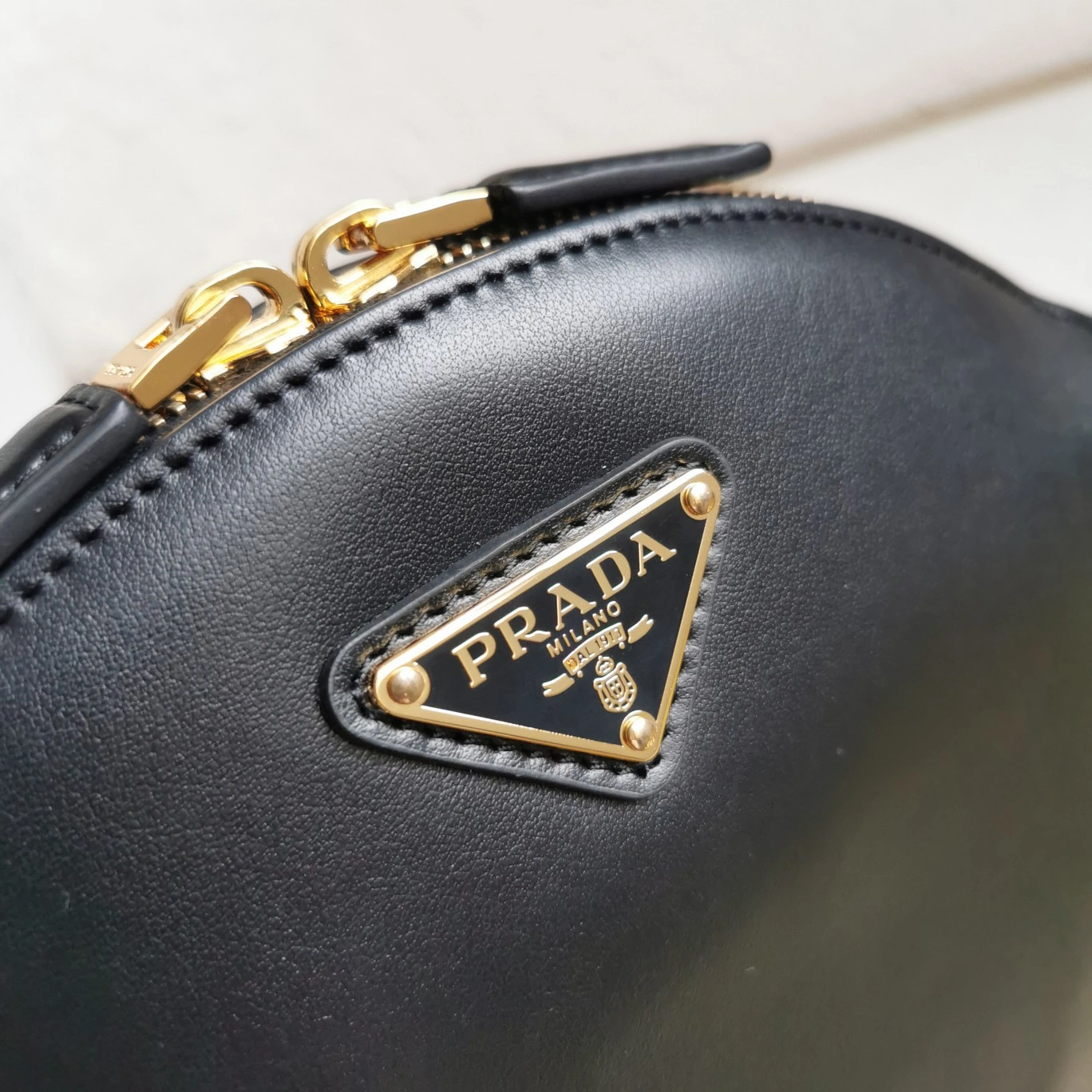 Chic Prada Satchel Bags 73615