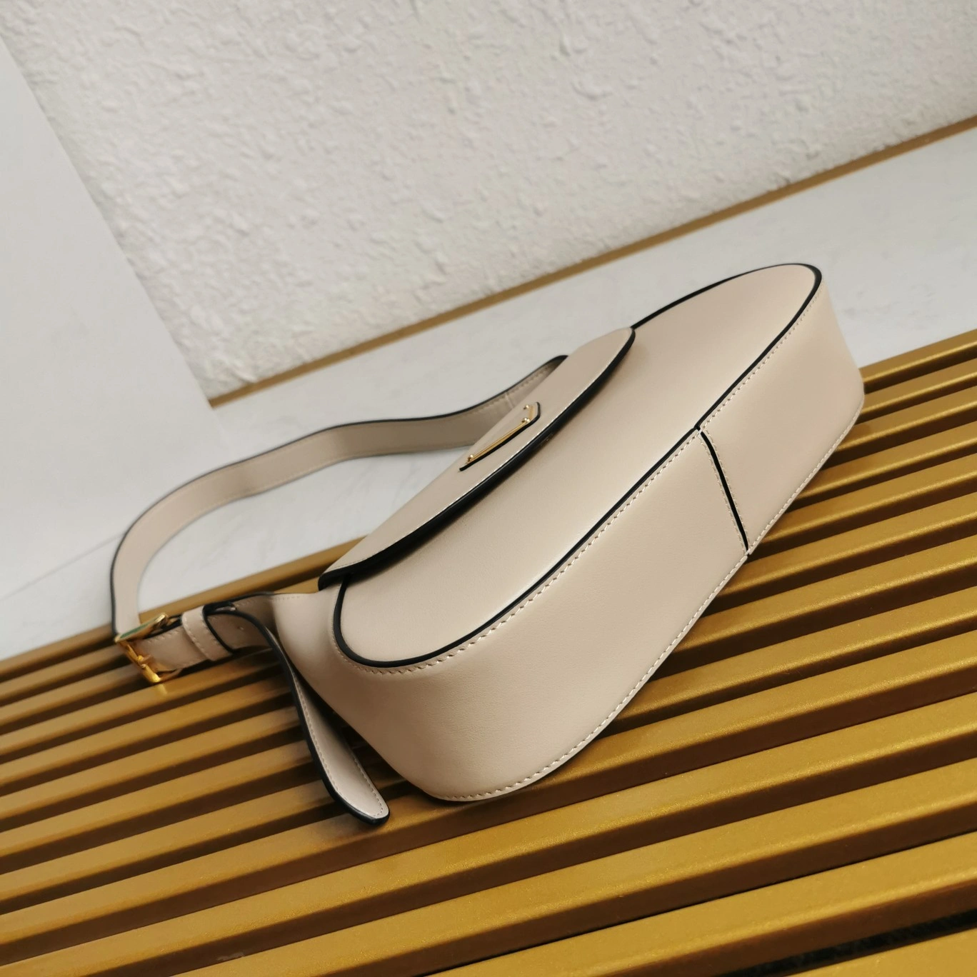 Cozy Prada Satchel Bags 73612