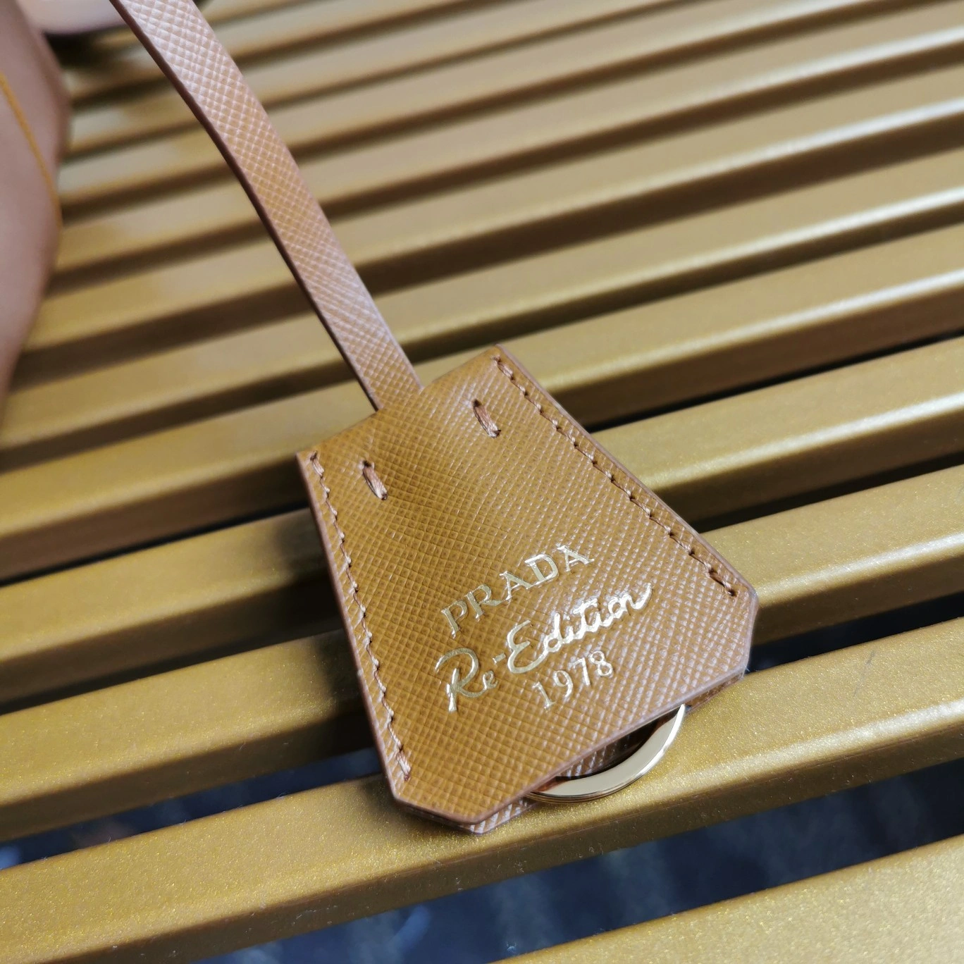 Prada Satchel Bags SmoothTexture 73605