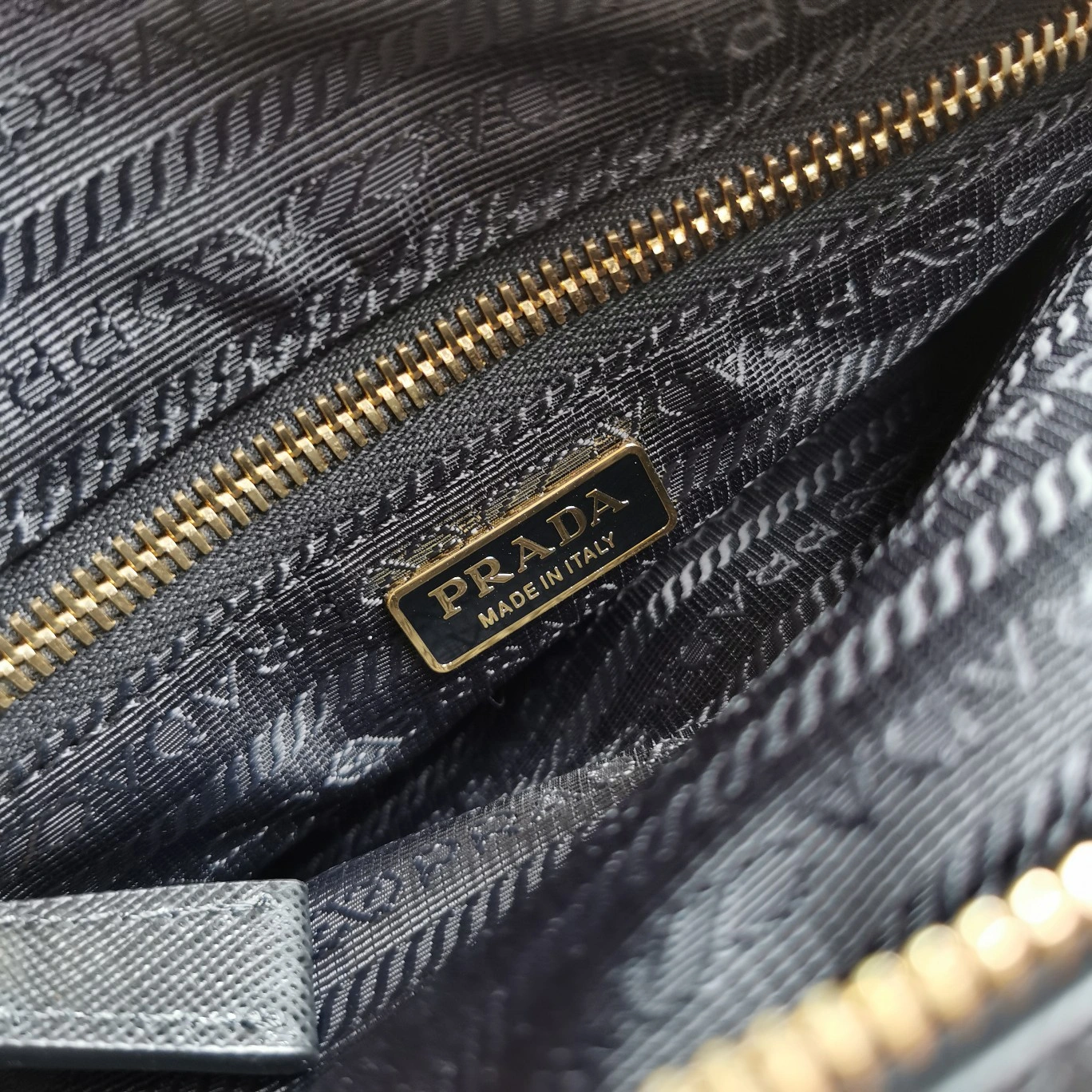 Trendy Prada Satchel Bags 73604