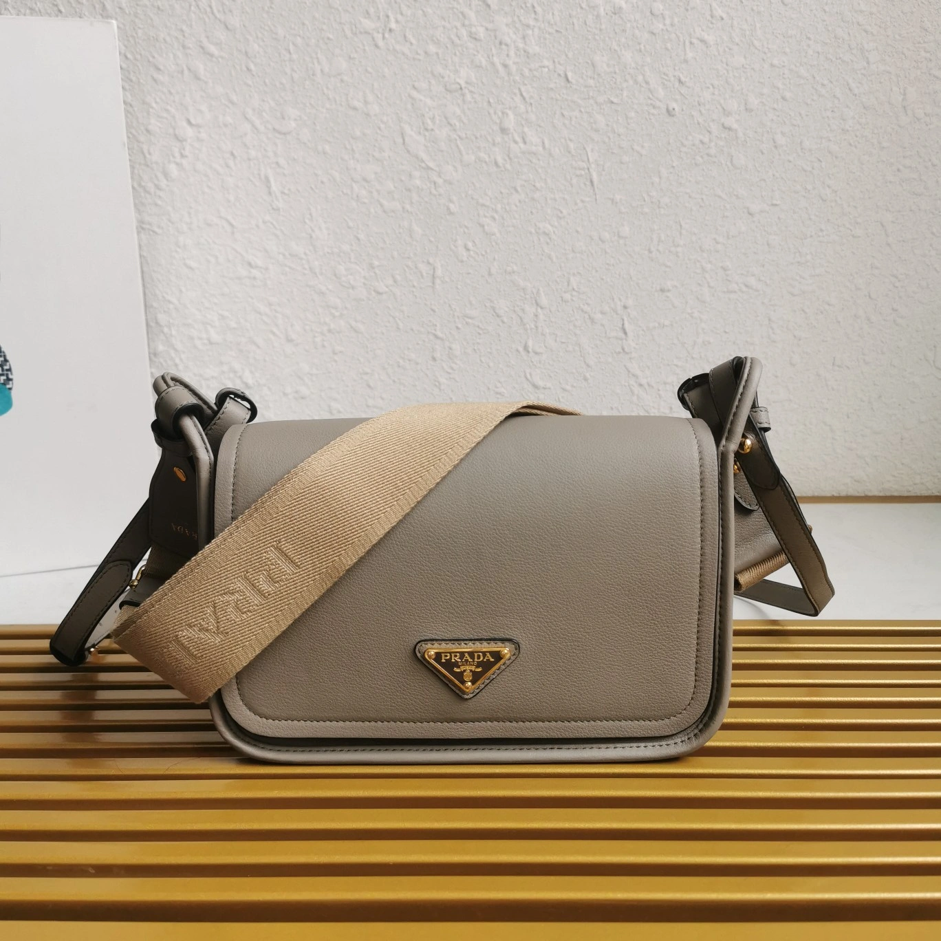 Comfortable Prada Satchel Bags 71642