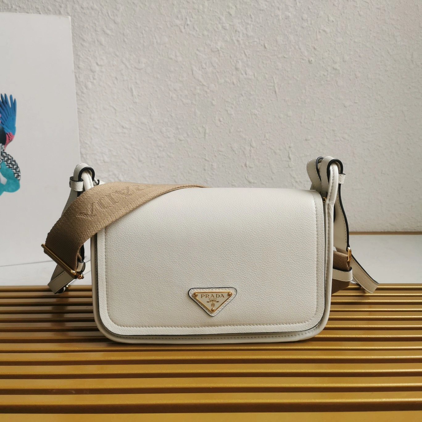 Prada Satchel Bags Snug 71588