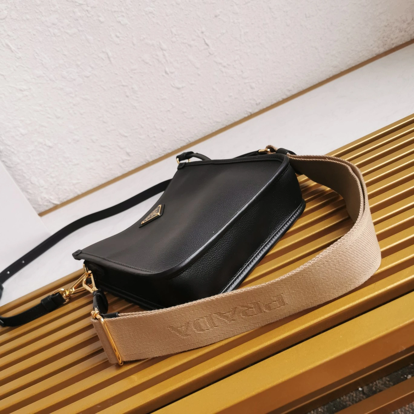 Prada Satchel Bags FreshLook 71583