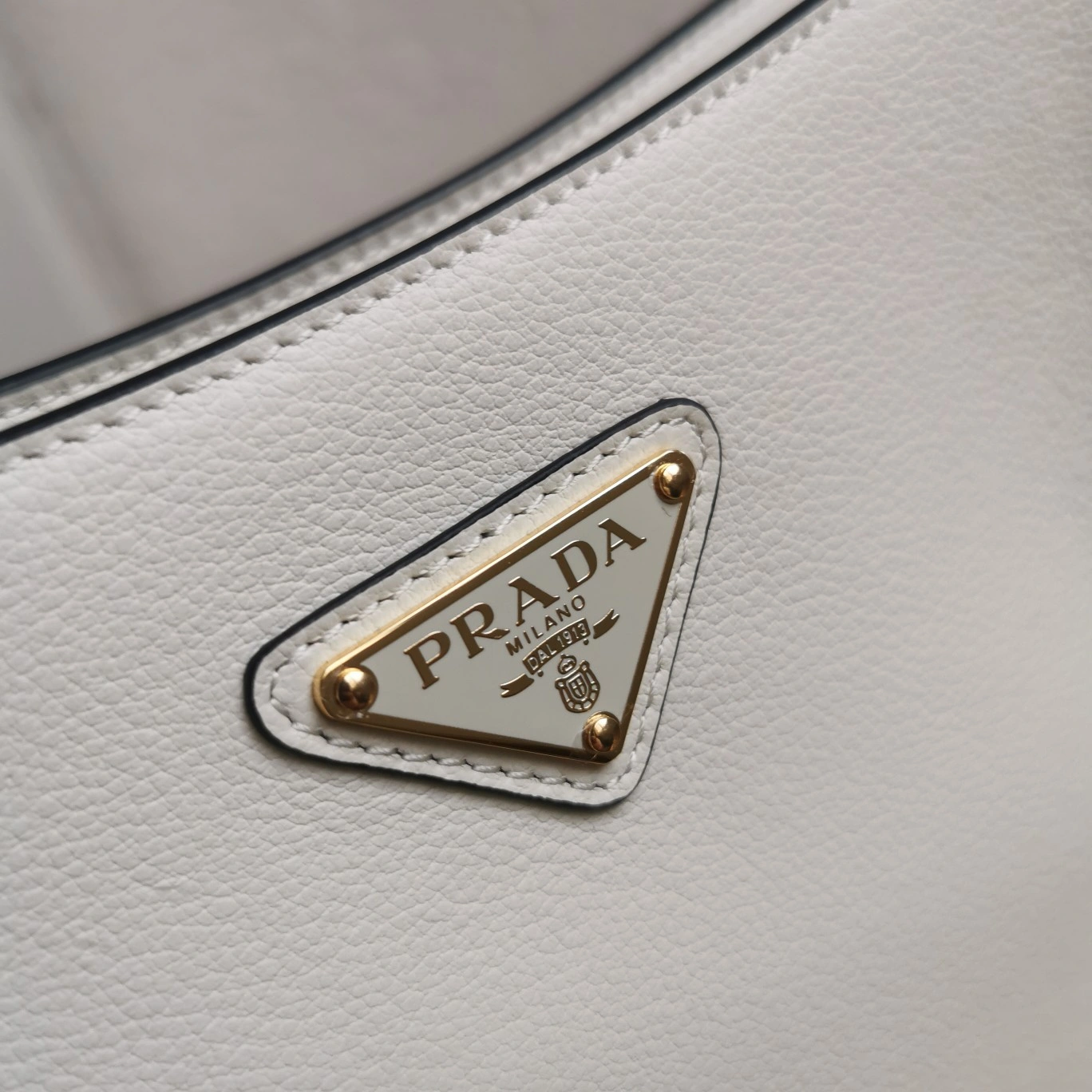 ZipUp Prada Satchel Bags 71619