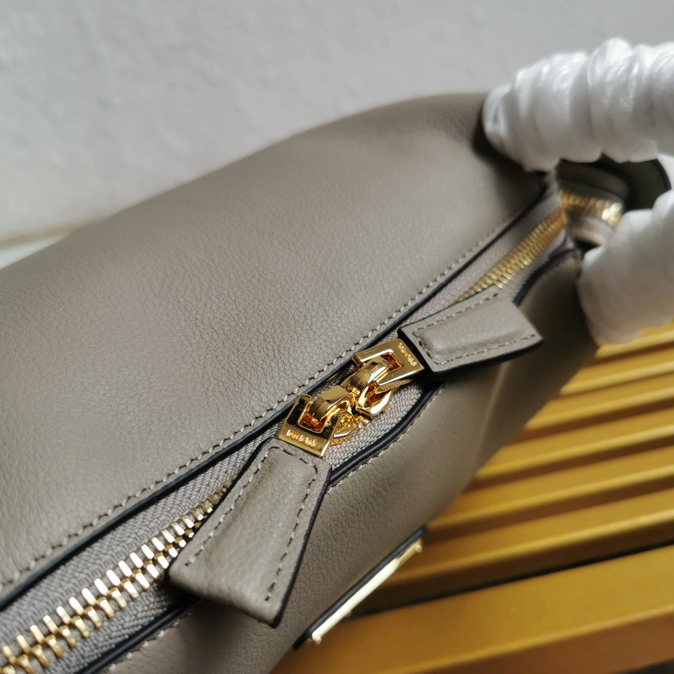 Casual Prada Satchel Bags 71580