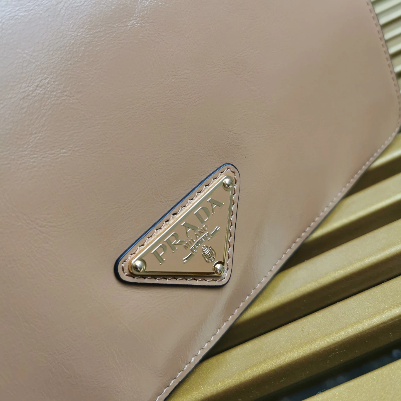 Prada Satchel Bags Original 71618
