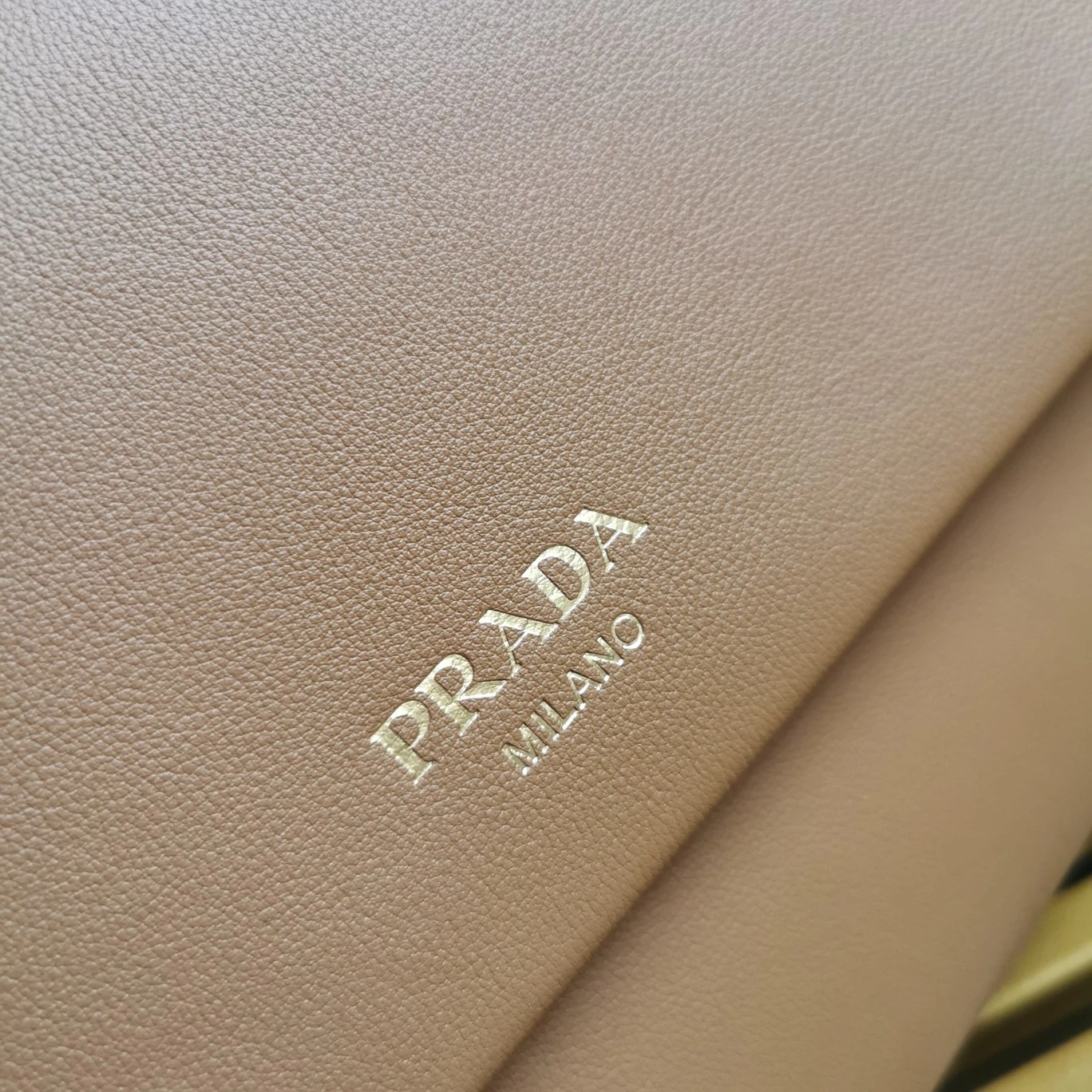 Prada Satchel Bags EyeCatching 71603