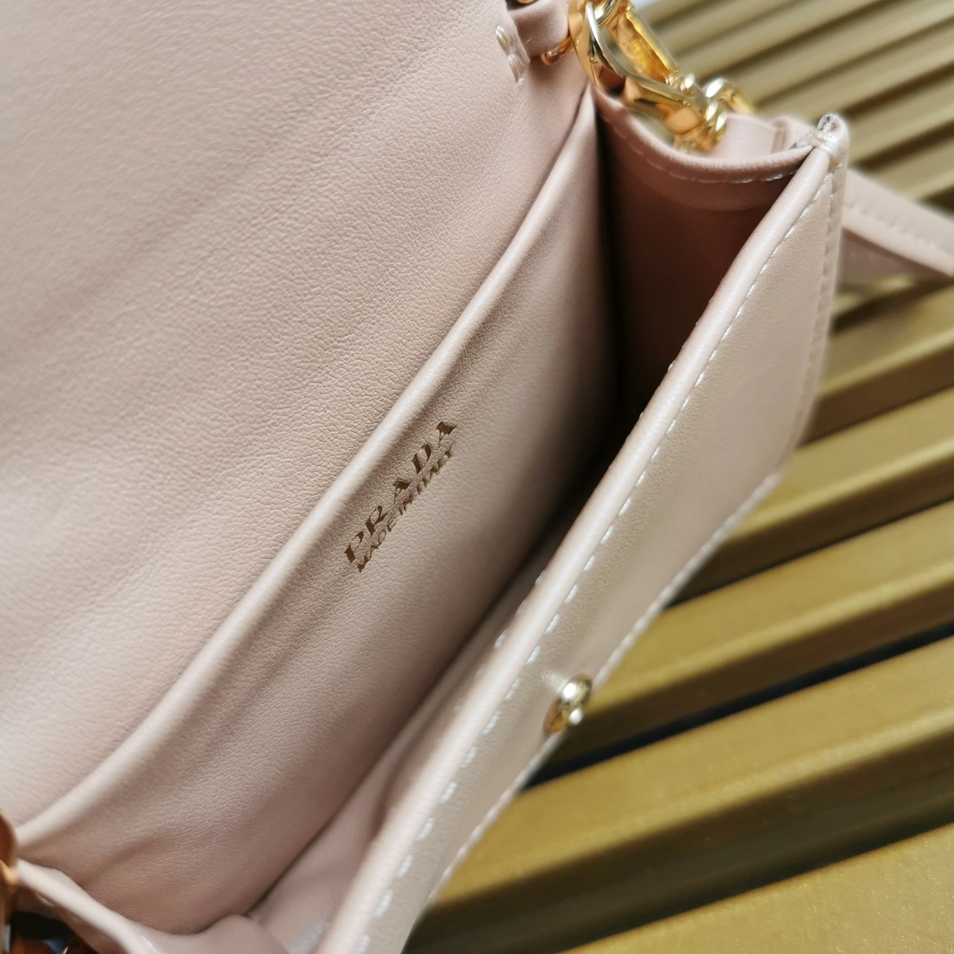 Prada Satchel Bags Soft 71608