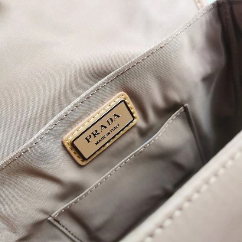 Prada Satchel Bags Effortless 66438