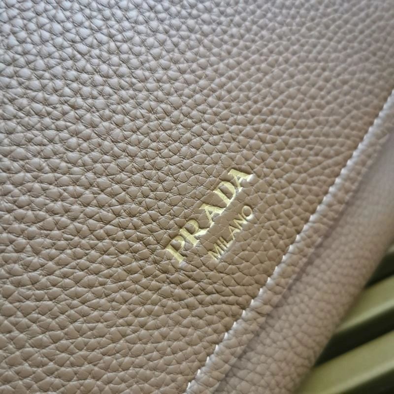 Compact Prada Satchel Bags 66440