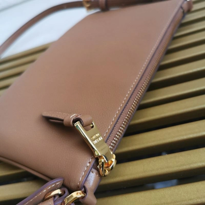 Minimalist Prada Satchel Bags 60699