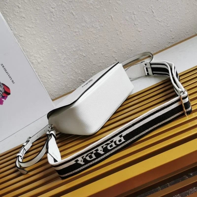 Prada Satchel Bags EyeCatching 45040