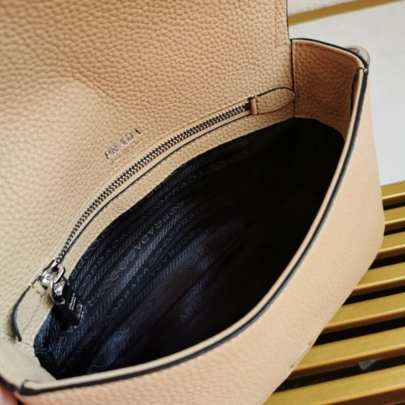 Prada Satchel Bags WrinkleFree 45048