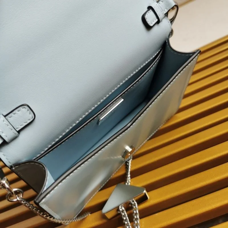 Prada Satchel Bags ZipUp 45023