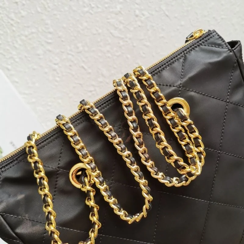 Prada Satchel Bags UrbanStyle 45018