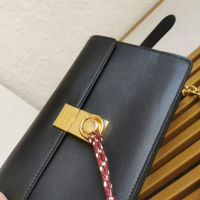 Prada Satchel Bags Sleek 45044