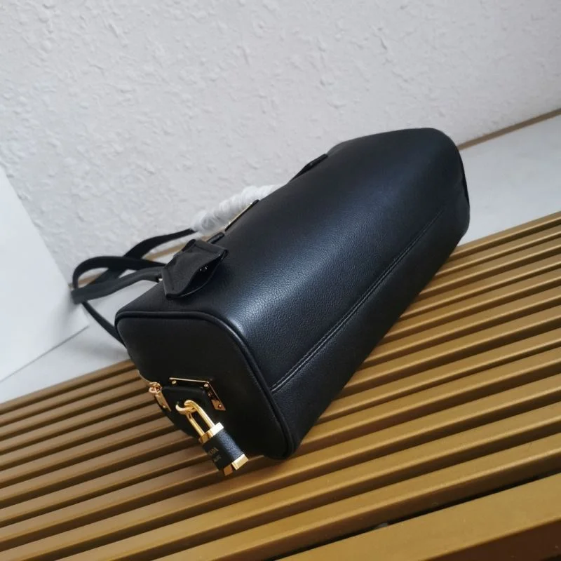Timeless Prada Satchel Bags 45020
