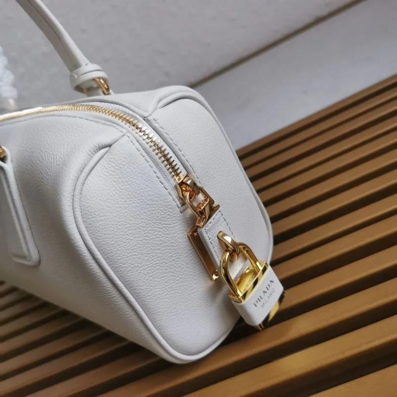 Prada Satchel Bags Durable 45019