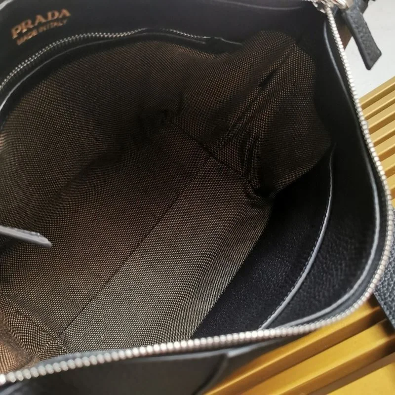 Neat Prada Satchel Bags 44997