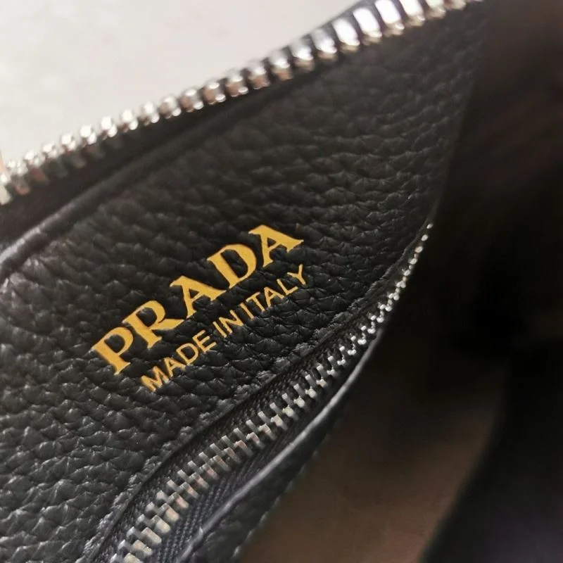 Neat Prada Satchel Bags 44997
