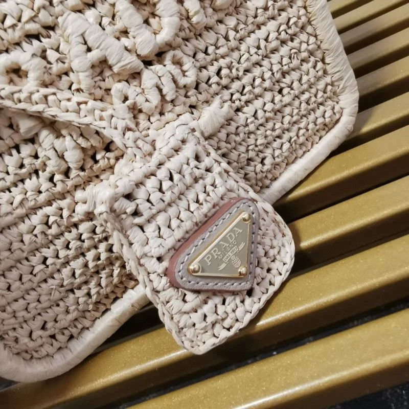 Effortless Prada Satchel Bags 45008