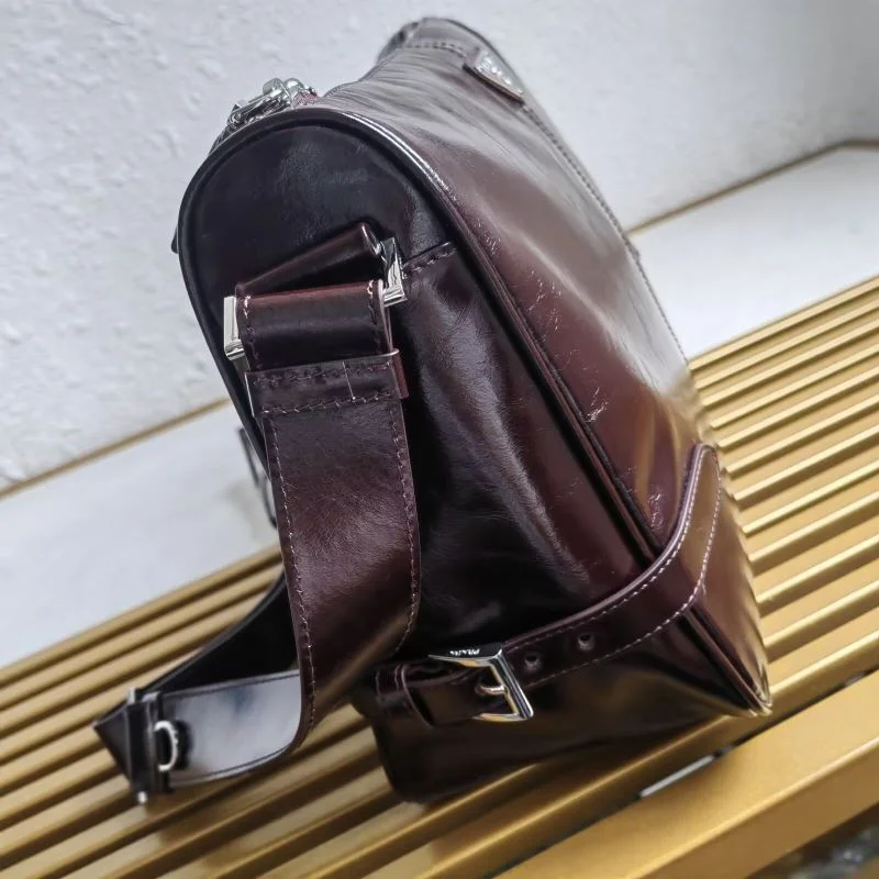 Prada Satchel Bags Elegant 44994