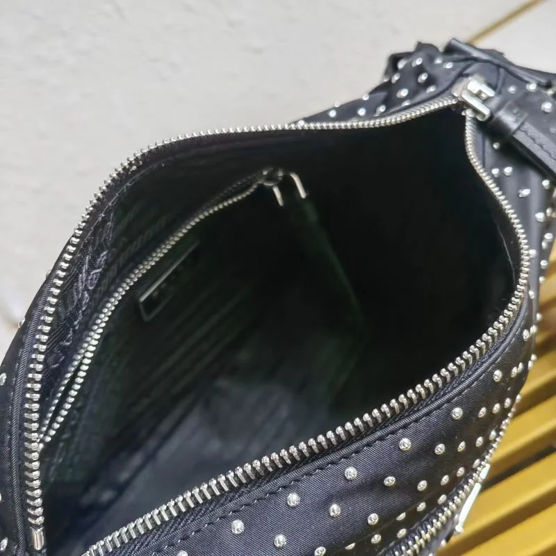 EyeCatching Prada Satchel Bags 45030
