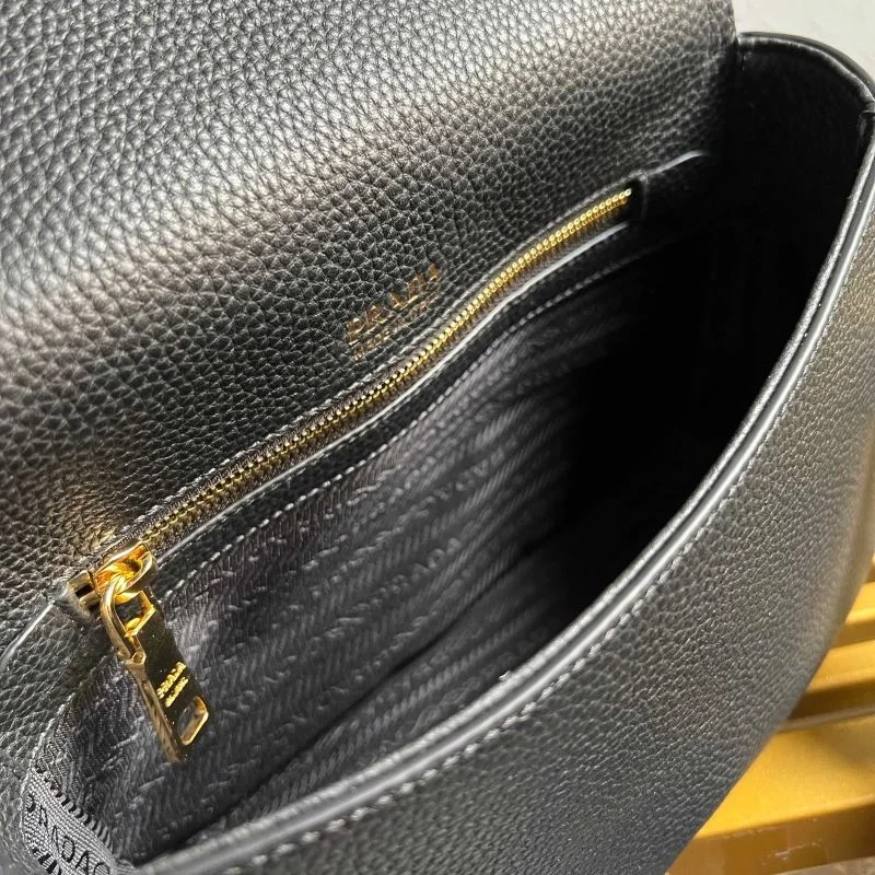 Prada Satchel Bags Soft 44992