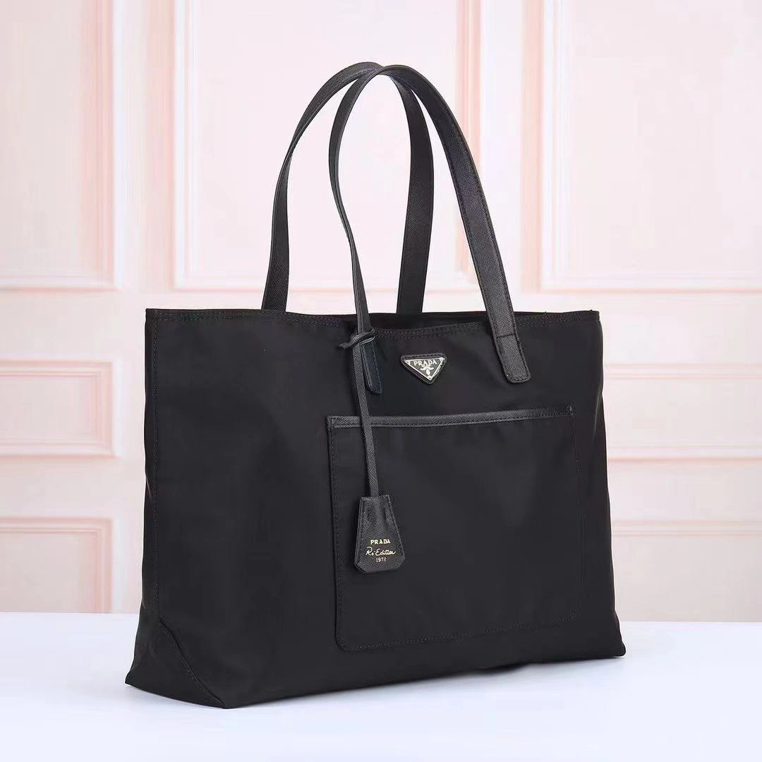 Prada Shopping Bags Durable 90614