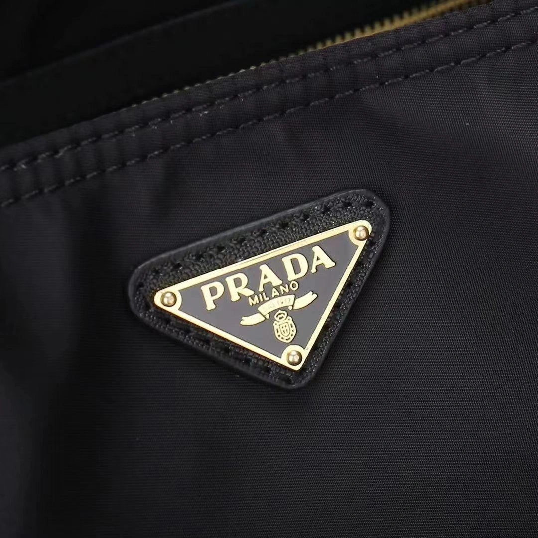 Prada Shopping Bags Durable 90614