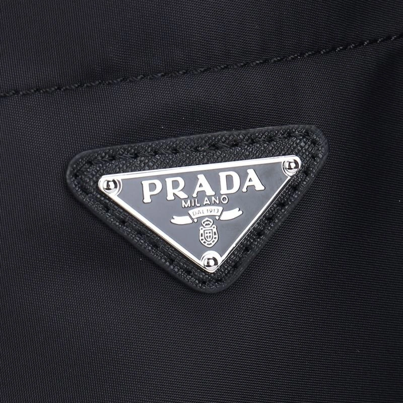 Neat Prada Shopping Bags 87150