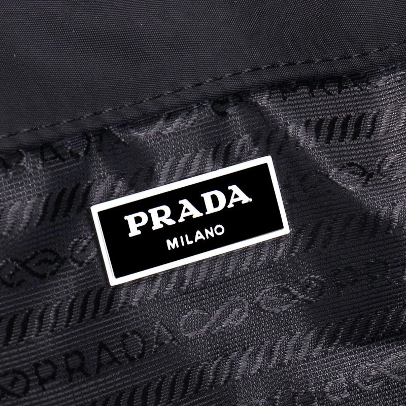 Neat Prada Shopping Bags 87150