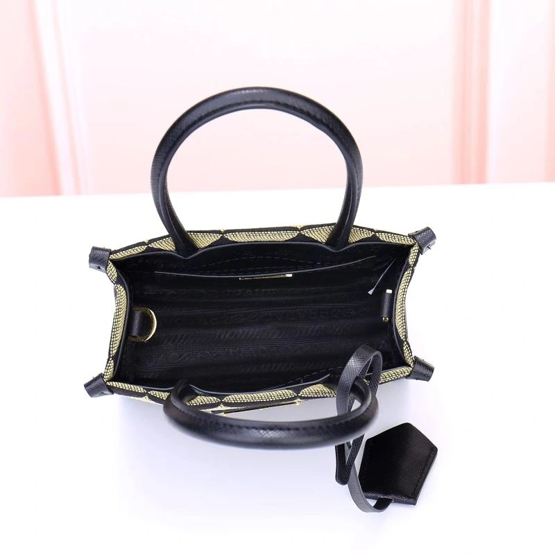 Prada Shopping Bags Comfortable 87145