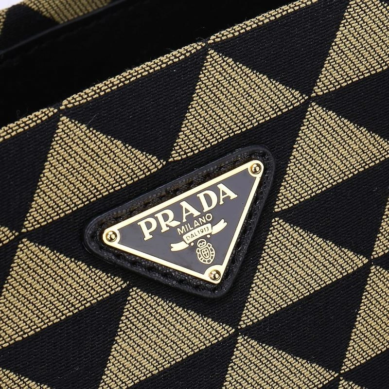 Prada Shopping Bags Stylish 87217